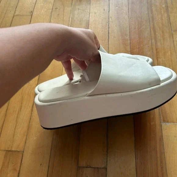 Pull & bear platform sandals - Picture 1 of 4